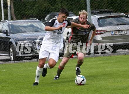 Fussball 1. Klasse B. Kleinkirchheim gegen Velden. Thomas Gruber   (Kleinkirchheim),  Harun Memic  (Velden). Kleinkirchheim, am 25.7.2021.
Foto: Kuess
---
pressefotos, pressefotografie, kuess, qs, qspictures, sport, bild, bilder, bilddatenbank