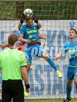 Fussball. Unterliga Ost. Sele Zell gegen Eisenkappel. Florian Kelih (Sele Zell),     Simon Christian Lobnik (Eisenkappel). Sele Zell, am 1.8.2021.
Foto: Kuess
www.qspictures.net
---
pressefotos, pressefotografie, kuess, qs, qspictures, sport, bild, bilder, bilddatenbank