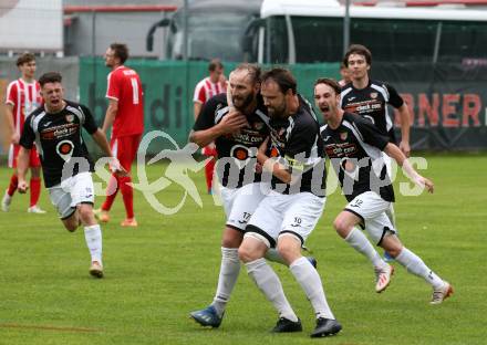 Fussball. Karntner Liga. Gmuend gegen KAC 1909.  Torjubel Andreas Marco Allmayer, Udo Gasser (Gmuend),   (KAC). Gmuend, 31.7.2021.
Foto: Kuess
---
pressefotos, pressefotografie, kuess, qs, qspictures, sport, bild, bilder, bilddatenbank