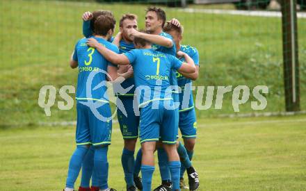 Fussball. Unterliga Ost. Sele Zell gegen Eisenkappel.  Torjubel Anze Jelar, Mathias Christian Pegrin, Miran Kelih, Gabriel Gregorn,  Simon Rustia, Dorian Urank (Sele Zell). Sele Zell, am 1.8.2021.
Foto: Kuess
www.qspictures.net
---
pressefotos, pressefotografie, kuess, qs, qspictures, sport, bild, bilder, bilddatenbank