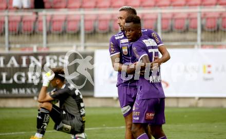 Fussball. Bundesliga. SK Austria Klagenfurt gegen TSV Hartberg.   Markus Pink, Gloire Amanda (Klagenfurt), Raphael Sallinger  (Hartberg). Klagenfurt, am 7.8.2021.
Foto: Kuess
www.qspictures.net
---
pressefotos, pressefotografie, kuess, qs, qspictures, sport, bild, bilder, bilddatenbank
