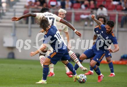 Fussball. Testspiel. Real Madrid gegen AC Milan. Luca Modric, Francisco Roman Alarcon Suarez (Real Madrid), Leao Rafael (AC Milan). Klagenfurt Woerthersee Stadion, am 8.8.2021.
Foto: Kuess
www.qspictures.net
---
pressefotos, pressefotografie, kuess, qs, qspictures, sport, bild, bilder, bilddatenbank