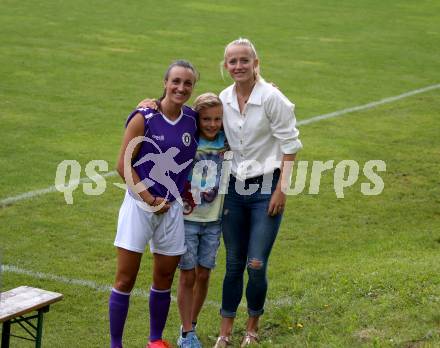 Frauenfussball. Kaerntner Frauen Liga. SK Austria Klagenfurt gegen SG ATUS Ferlach/DSG Ferlach. Lara Vadlau, Lea Schueller. Koettmannsdorf, am 8.8.2021.
Foto: Kuess
www.qspictures.net
---
pressefotos, pressefotografie, kuess, qs, qspictures, sport, bild, bilder, bilddatenbank