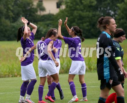 Frauenfussball. Kaerntner Frauen Liga. SK Austria Klagenfurt gegen SG ATUS Ferlach/DSG Ferlach. Torjubel   (Klagenfurt). Koettmannsdorf, am 8.8.2021.
Foto: Kuess
www.qspictures.net
---
pressefotos, pressefotografie, kuess, qs, qspictures, sport, bild, bilder, bilddatenbank