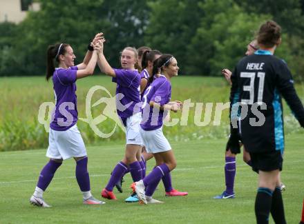 Frauenfussball. Kaerntner Frauen Liga. SK Austria Klagenfurt gegen SG ATUS Ferlach/DSG Ferlach. Torjubel   (Klagenfurt). Koettmannsdorf, am 8.8.2021.
Foto: Kuess
www.qspictures.net
---
pressefotos, pressefotografie, kuess, qs, qspictures, sport, bild, bilder, bilddatenbank