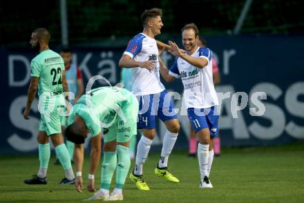 Fussball. Regionallliga. Treibach gegen ATSV Stadl-Paura.  Torjubel  Bernhard Walzl,  Philipp Hoeberl  (Treibach),  (ATSV Stadl-Paura). Treibach, am 10.8.2021.
Foto: Kuess
www.qspictures.net
---
pressefotos, pressefotografie, kuess, qs, qspictures, sport, bild, bilder, bilddatenbank