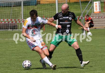 Fussball Regionalliga. WAC Amateure gegen FC Gleisdorf 09. Joshua Janos Gregor Steiger (WAC),  Markus Ostermann  (Gleisdorf). St. Andrae, am 14.8.2021.
Foto: Kuess
---
pressefotos, pressefotografie, kuess, qs, qspictures, sport, bild, bilder, bilddatenbank