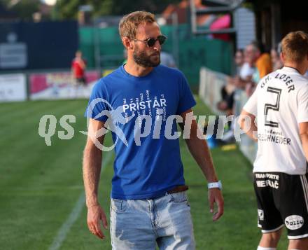Fussball Kaerntner Liga. Bleiburg gegen St. Michael/Bl..  Trainer  Florian Oberrisser  (St. Michael/Bl.). Bleiburg, am 14.8.2021.
Foto: Kuess
---
pressefotos, pressefotografie, kuess, qs, qspictures, sport, bild, bilder, bilddatenbank