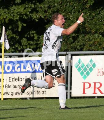 Fussball Kaerntner Liga. Bleiburg gegen St. Michael/Bl.. Torjubel  Georg Woschitz,   (St. Michael/Bl.). Bleiburg, am 14.8.2021.
Foto: Kuess
---
pressefotos, pressefotografie, kuess, qs, qspictures, sport, bild, bilder, bilddatenbank