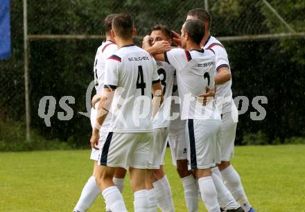Fussball 1. KLasse C. St. Urban gegen St. Veit. Torjubel  Edin Serdarevic (St. Veit). St. Urban, am 15.8.2021.
Foto: Kuess
---
pressefotos, pressefotografie, kuess, qs, qspictures, sport, bild, bilder, bilddatenbank