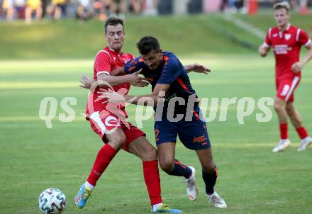 Fussball. Kaerntner Liga. ATUS Ferlach gegen Kraig. Erwin Bajric (Ferlach),  Benjamin Lamzari (Kraig). Ferlach, am 21.8.2021.
Foto: Kuess
www.qspictures.net
---
pressefotos, pressefotografie, kuess, qs, qspictures, sport, bild, bilder, bilddatenbank