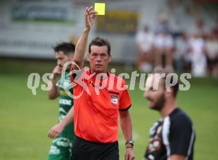 Fussball. Kaerntner Liga. Gmuend gegen Lendorf.  Schiedsrichter Manfred Krassnitzer. Gmuend, am 21.8.2021.
Foto: Kuess
www.qspictures.net
---
pressefotos, pressefotografie, kuess, qs, qspictures, sport, bild, bilder, bilddatenbank