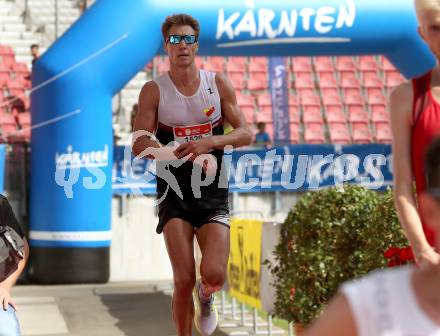 Kaernten laeuft. Christoph Lorber. Velden, am 22.8.2021.
Foto: Kuess
---
pressefotos, pressefotografie, kuess, qs, qspictures, sport, bild, bilder, bilddatenbank