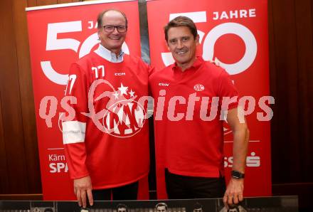 Eishockey. Bundesliga. KAC. Pressekonferenz.  Diethard Theuermann, Oliver Pilloni. Klagenfurt, 26.8.2021.
Foto: Kuess
www.qspictures.net
---
pressefotos, pressefotografie, kuess, qs, qspictures, sport, bild, bilder, bilddatenbank