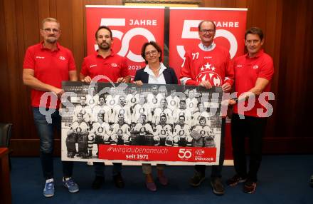 Eishockey. Bundesliga. KAC. Pressekonferenz.    Petri Matikainen, Thomas Koch, Gabriele Semmelrock-Werzer, Diethard Theuermann, Oliver Pilloni, . Klagenfurt, 26.8.2021.
Foto: Kuess
www.qspictures.net
---
pressefotos, pressefotografie, kuess, qs, qspictures, sport, bild, bilder, bilddatenbank