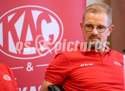 Eishockey. Bundesliga. KAC. Pressekonferenz.   Petri Matikainen. Klagenfurt, 26.8.2021.
Foto: Kuess
www.qspictures.net
---
pressefotos, pressefotografie, kuess, qs, qspictures, sport, bild, bilder, bilddatenbank