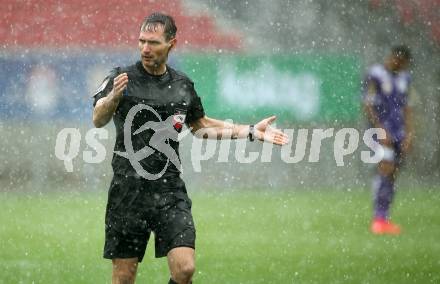 Fussball. Bundesliga. SK Austria Klagenfurt gegen WSG Tirol.  Schiedsrichter Josef Spurny. Klagenfurt, am 28.8.2021.
Foto: Kuess
www.qspictures.net
---
pressefotos, pressefotografie, kuess, qs, qspictures, sport, bild, bilder, bilddatenbank