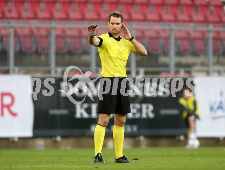 Fussball. Bundesliga. SK Austria Klagenfurt gegen WSG Tirol. Schiedsrichter Josef Spurny. Klagenfurt, am 28.8.2021.
Foto: Kuess
www.qspictures.net
---
pressefotos, pressefotografie, kuess, qs, qspictures, sport, bild, bilder, bilddatenbank