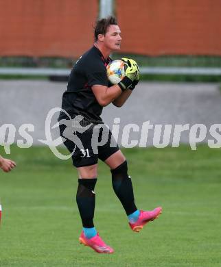 Fussball Kaerntner Liga. St. Andrae/WAC Juniors gegen Feldkirchen.  Dario Pick  (Feldkirchen). St. Andrae, am 27.8.2021.
Foto: Kuess
---
pressefotos, pressefotografie, kuess, qs, qspictures, sport, bild, bilder, bilddatenbank