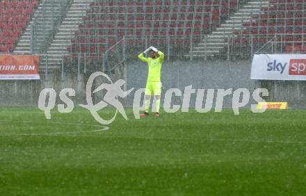 Fussball. Bundesliga. SK Austria Klagenfurt gegen WSG Tirol. Phillip Menzel
  (Klagenfurt), Regen. Klagenfurt, am 28.8.2021.
Foto: Kuess
www.qspictures.net
---
pressefotos, pressefotografie, kuess, qs, qspictures, sport, bild, bilder, bilddatenbank
