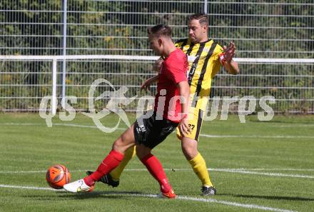 Fussball. 1. KLasse B. Maria Gail gegen Rothenthurn.  Luca Erwin Jost (Maria Gail),  Andreas Kampitsch  (Rothenthurn). Maria Gail, am 29.8.2021.
Foto: Kuess
---
pressefotos, pressefotografie, kuess, qs, qspictures, sport, bild, bilder, bilddatenbank