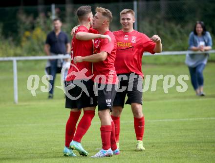 Fussball. 1. KLasse B. Maria Gail gegen Rothenthurn. Torjubel Dario Drmac (Maria Gail). Maria Gail, am 29.8.2021.
Foto: Kuess
---
pressefotos, pressefotografie, kuess, qs, qspictures, sport, bild, bilder, bilddatenbank