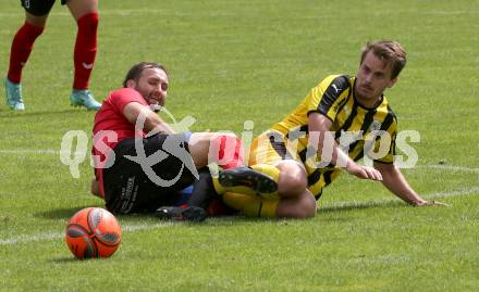Fussball. 1. KLasse B. Maria Gail gegen Rothenthurn. Philipp Christian Stotz (Maria Gail), Lucas Ott  (Rothenthurn). Maria Gail, am 29.8.2021.
Foto: Kuess
---
pressefotos, pressefotografie, kuess, qs, qspictures, sport, bild, bilder, bilddatenbank