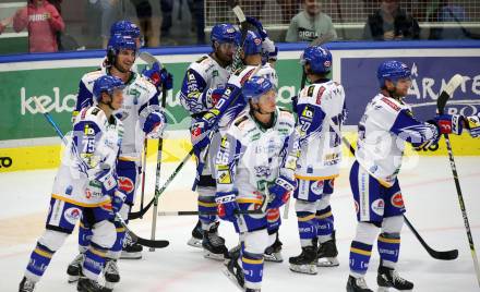 Eishockey Testspiel. EC Grand Immo VSV gegen HK Nitra. Jubel   (VSV). Villach, am 31.8.2021.
Foto: Kuess
www.qspictures.net
---
pressefotos, pressefotografie, kuess, qs, qspictures, sport, bild, bilder, bilddatenbank