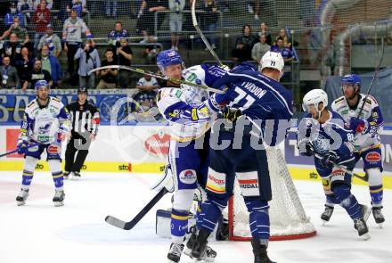 Eishockey Testspiel. EC Grand Immo VSV gegen HK Nitra.  Philipp Linder,  (VSV),  Marek Tvrdon (Nitra). Villach, am 31.8.2021.
Foto: Kuess
www.qspictures.net
---
pressefotos, pressefotografie, kuess, qs, qspictures, sport, bild, bilder, bilddatenbank