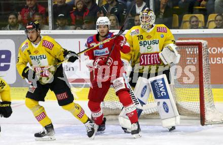 EBEL. Eishockey Bundesliga. KAC gegen	spusu Vienna Capitals. Matthew Fraser,  (KAC), Dominic Hackl, David Kickert  (Vienna Capitals). Klagenfurt, am 17.9.2021.
Foto: Kuess
www.qspictures.net

---
pressefotos, pressefotografie, kuess, qs, qspictures, sport, bild, bilder, bilddatenbank