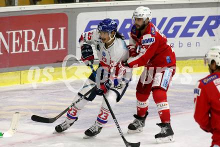 EBEL. Eishockey Bundesliga. KAC gegen	HC TIWAG Innsbruck. Steven Strong,  (KAC),  Timothy McGauley (Innsbruck). Klagenfurt, am 18.9.2021.
Foto: Kuess
www.qspictures.net

---
pressefotos, pressefotografie, kuess, qs, qspictures, sport, bild, bilder, bilddatenbank