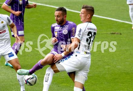 Fussball. Bundesliga. SK Austria Klagenfurt gegen  LASK.  Markus Pink,  (Klagenfurt), Felix Luckeneder (LASK). Klagenfurt, am 19.9.2021.
Foto: Kuess
www.qspictures.net
---
pressefotos, pressefotografie, kuess, qs, qspictures, sport, bild, bilder, bilddatenbank