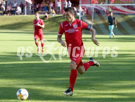 Fussball. Kaerntner Liga. Ferlach Atus gegen St. Michael/Bl..  Lukas Jaklitsch  (Ferlach). Ferlach, am 25.9.2021.
Foto: Kuess
www.qspictures.net
---
pressefotos, pressefotografie, kuess, qs, qspictures, sport, bild, bilder, bilddatenbank