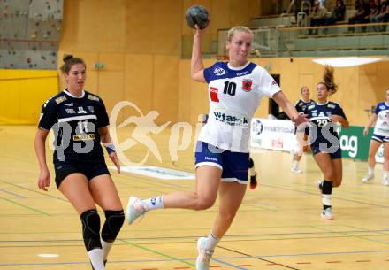 Handball. Bundesliga. Frauen.  	SC witasek Ferlach/Feldkirchen gegen roomz JAGS WV.  Fister Petra  (Ferlach),  Kaiser Viktoria  (roomz JAGS WV). Ferlach, 25.9.2021.
Foto: Kuess
---
pressefotos, pressefotografie, kuess, qs, qspictures, sport, bild, bilder, bilddatenbank
