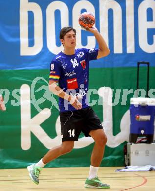 Handball. SC Kelag Ferlach gegen Sparkasse Schwaz Handball Tirol.   Mathias Rath (Ferlach). Ferlach, am 25.9.2021. 
Foto: Kuess
---
pressefotos, pressefotografie, kuess, qs, qspictures, sport, bild, bilder, bilddatenbank