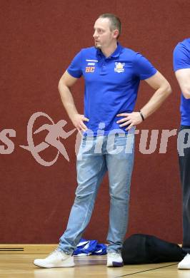 Basketball Austria Cup 2020/2021.  Woerthersee Piraten gegen BBU Salzburg. Trainer CHRISTIAN PONZ (BBU Salzburg). Klagenfurt, am 2.10.2021.
Foto: Kuess
www.qspictures.net

---
pressefotos, pressefotografie, kuess, qs, qspictures, sport, bild, bilder, bilddatenbank