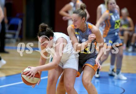 Basketball Damen Superliga 2021/2022. Grunddurchgang 1. Runde.  KOS Celovec Damen gegen BK Duchess Klosterneuburg.  Elma Voljevica (KOS),  Michaela Macho (Klosterneuburg). Klagenfurt, am 2.10.2021.
Foto: Kuess
www.qspictures.net
---
pressefotos, pressefotografie, kuess, qs, qspictures, sport, bild, bilder, bilddatenbank