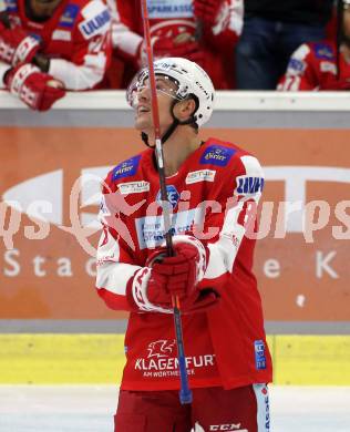 EBEL. Eishockey Bundesliga. KAC gegen	Black Wings Linz. Nicholas ERic Petersen (KAC). Klagenfurt, am 8.10.2021.
Foto: Kuess
www.qspictures.net

---
pressefotos, pressefotografie, kuess, qs, qspictures, sport, bild, bilder, bilddatenbank