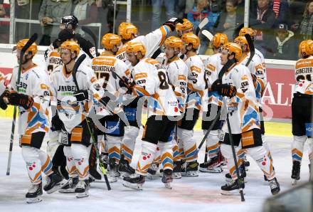 EBEL. Eishockey Bundesliga. KAC gegen	Black Wings Linz. Jubel   (Linz). Klagenfurt, am 8.10.2021.
Foto: Kuess
www.qspictures.net

---
pressefotos, pressefotografie, kuess, qs, qspictures, sport, bild, bilder, bilddatenbank