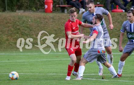 Fussball. Kaerntner Liga. Ferlach Atus gegen Dellach/Gail.  Hannes Marcel Schwarz (Ferlach),  Maximilian Wastian  (Dellach). Ferlach, am 9.10.2021.
Foto: Kuess
www.qspictures.net
---
pressefotos, pressefotografie, kuess, qs, qspictures, sport, bild, bilder, bilddatenbank