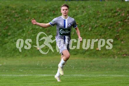 Fussball. Kaerntner Liga. Ferlach Atus gegen Dellach/Gail.  Torjubel  Ralph Roman Scheer (Dellach). Ferlach, am 9.10.2021.
Foto: Kuess
www.qspictures.net
---
pressefotos, pressefotografie, kuess, qs, qspictures, sport, bild, bilder, bilddatenbank