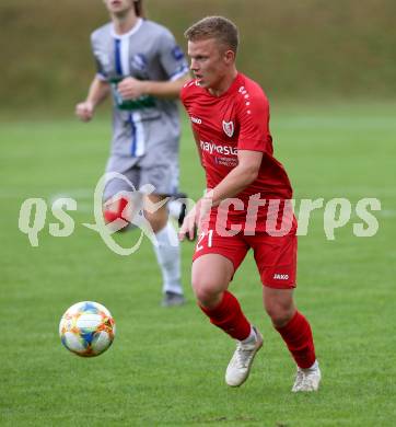 Fussball. Kaerntner Liga. Ferlach Atus gegen Dellach/Gail.  Marjan Ogris-Martic (Ferlach). Ferlach, am 9.10.2021.
Foto: Kuess
www.qspictures.net
---
pressefotos, pressefotografie, kuess, qs, qspictures, sport, bild, bilder, bilddatenbank