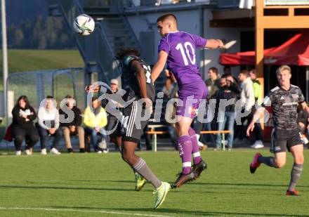 Fussball Testspiel. SK Austria Klagenfurt gegen Union Berlin. Nikola Motika (Klagenfurt), Kemlein Aljoscha  (Berlin). Globasnitz, am 11.10.2021.
Foto: Kuess
---
pressefotos, pressefotografie, kuess, qs, qspictures, sport, bild, bilder, bilddatenbank