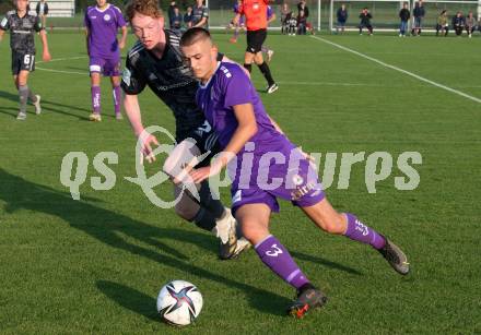 Fussball Testspiel. SK Austria Klagenfurt gegen Union Berlin. Luca Grillemaier, (Klagenfurt),  Friedrich Julien-Piet (Berlin). Globasnitz, am 11.10.2021.
Foto: Kuess
---
pressefotos, pressefotografie, kuess, qs, qspictures, sport, bild, bilder, bilddatenbank