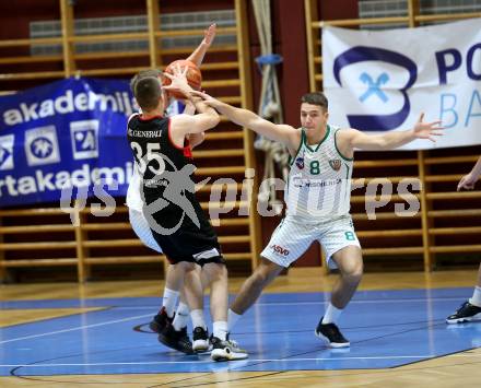 Basketball Zweite Liga 2021/2022. Grunddurchgang 2. Runde.  KOS Celovec gegen Mattersburg Rocks. Samuel Seher, Jan Michel  (KOS), Ivan Begic  (Mattersburg). Klagenfurt, am 16.10.2021.
Foto: Kuess
www.qspictures.net
---
pressefotos, pressefotografie, kuess, qs, qspictures, sport, bild, bilder, bilddatenbank