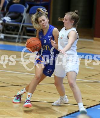 Basketball Damen Superliga 2021/2022. Grunddurchgang 3. Runde.  KOS Celovec Damen gegen DBB LZ OOE. Monika Ristic  (KOS), Lisa Ganhoer (DBB LZ OOE). Klagenfurt, am 16.10.2021.
Foto: Kuess
www.qspictures.net
---
pressefotos, pressefotografie, kuess, qs, qspictures, sport, bild, bilder, bilddatenbank