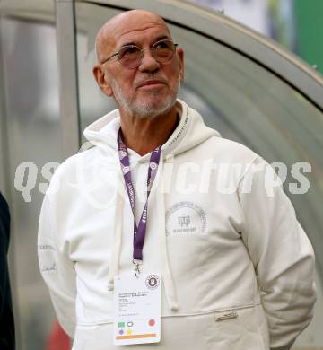 Fussball. Bundesliga. SK Austria Klagenfurt gegen  SK Rapid. Fussball. Bundesliga. SK Austria Klagenfurt gegen  SK Rapid.  Otto Retzer. Klagenfurt, am 16.10.2021.. Klagenfurt, am 16.10.2021.
Foto: Kuess
www.qspictures.net
---
pressefotos, pressefotografie, kuess, qs, qspictures, sport, bild, bilder, bilddatenbank