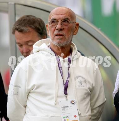 Fussball. Bundesliga. SK Austria Klagenfurt gegen  SK Rapid. Fussball. Bundesliga. SK Austria Klagenfurt gegen  SK Rapid.  Otto Retzer. Klagenfurt, am 16.10.2021.. Klagenfurt, am 16.10.2021.
Foto: Kuess
www.qspictures.net
---
pressefotos, pressefotografie, kuess, qs, qspictures, sport, bild, bilder, bilddatenbank