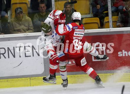 EBEL. Eishockey Bundesliga. KAC gegen	HCB Suedtirol Alperia. Clemens Unterweger,  (KAC),  Alex Trivellato (Bozen). Klagenfurt, am 22.10.2021.
Foto: Kuess
www.qspictures.net

---
pressefotos, pressefotografie, kuess, qs, qspictures, sport, bild, bilder, bilddatenbank
