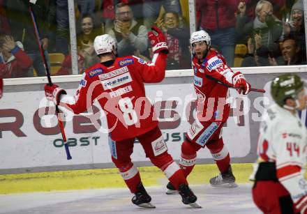 EBEL. Eishockey Bundesliga. KAC gegen	HCB Suedtirol Alperia. Torjubel Rok Ticar, Nicholas Petersen (KAC). Klagenfurt, am 22.10.2021.
Foto: Kuess
www.qspictures.net

---
pressefotos, pressefotografie, kuess, qs, qspictures, sport, bild, bilder, bilddatenbank